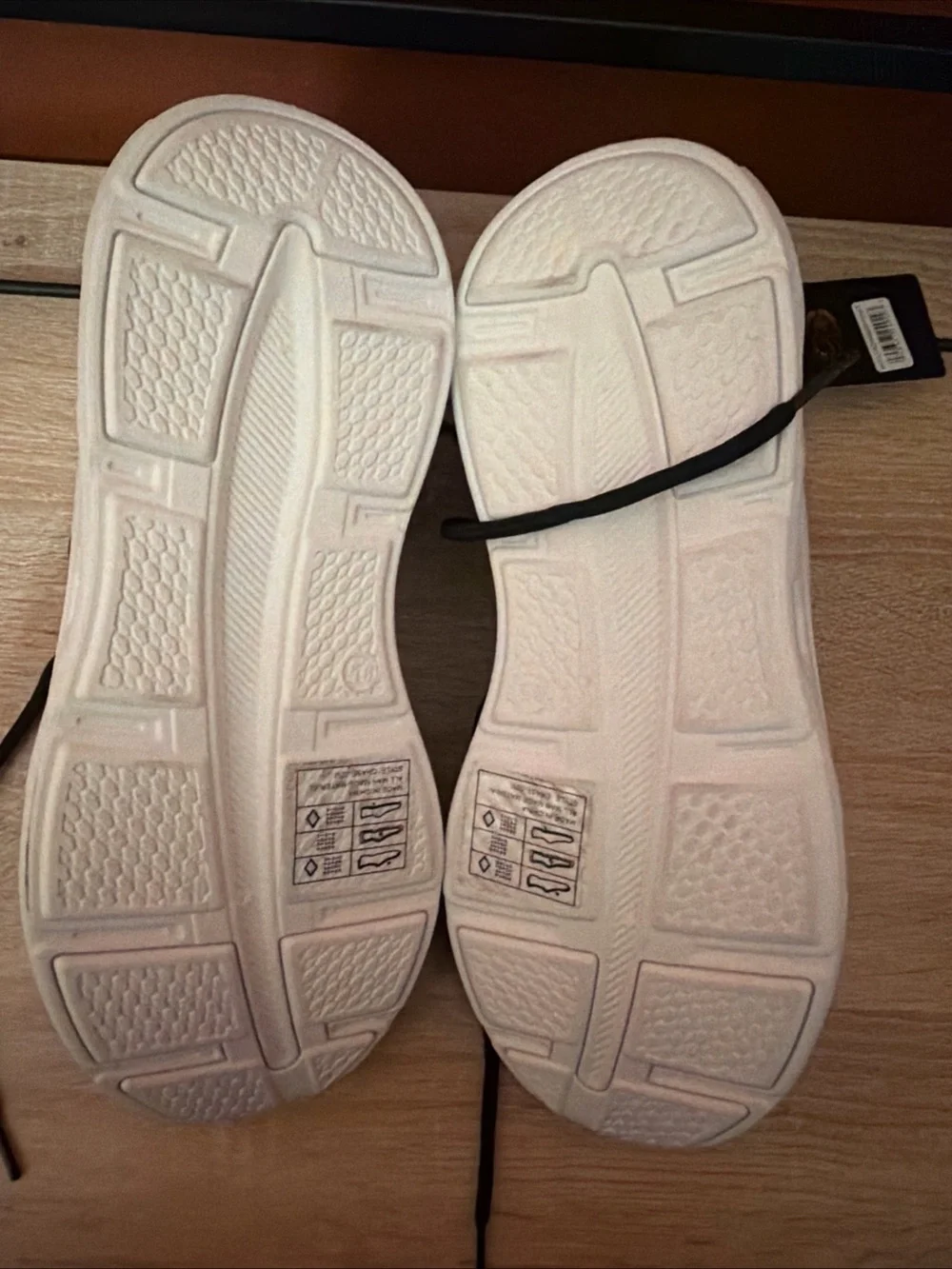 Ecko Unltd. Men's Knit Lace-up Casual Sneaker - Picture 8 of 8